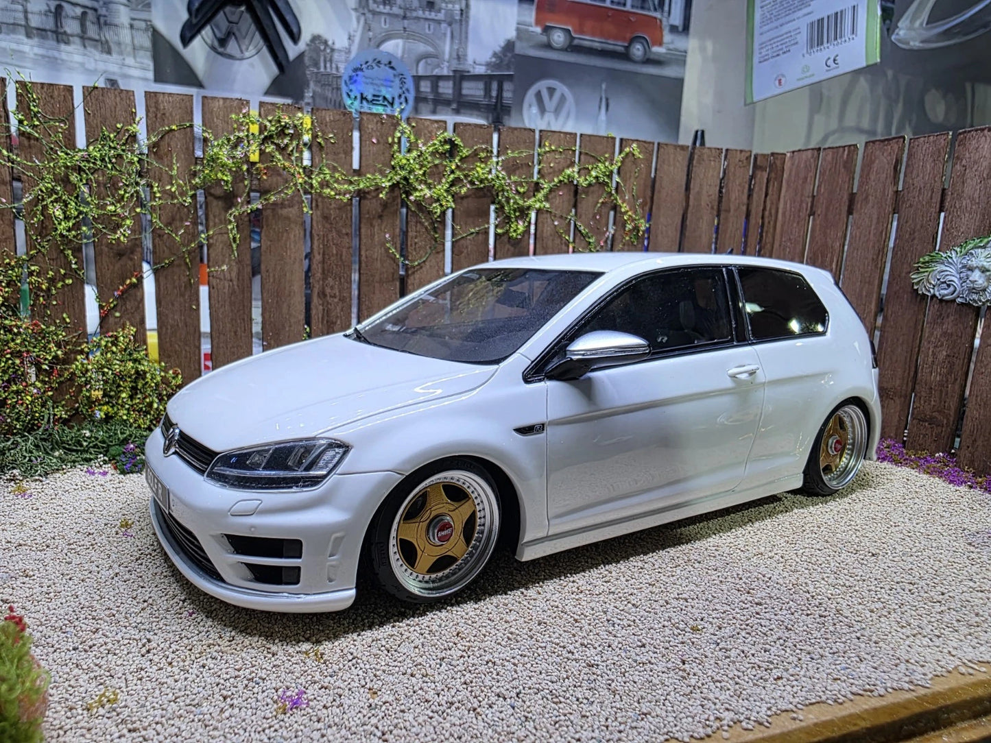 1/18 BBS RF painted Set