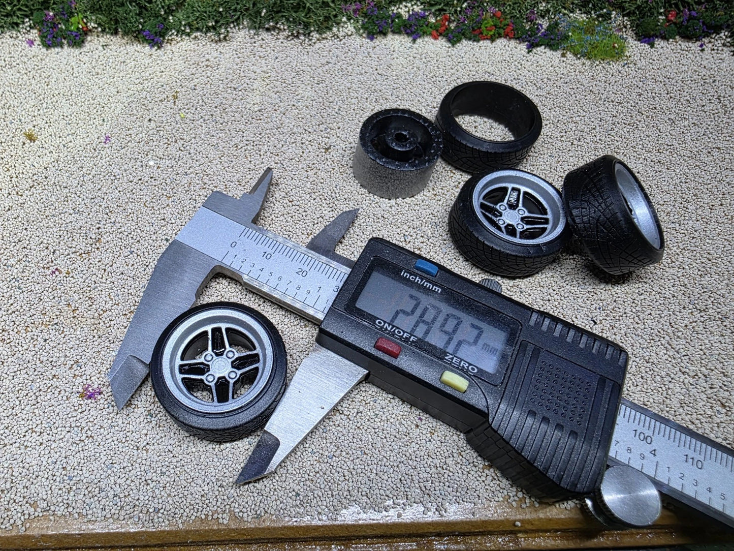 1/18 Ford RS 4 Spoke Concaved Painted Set