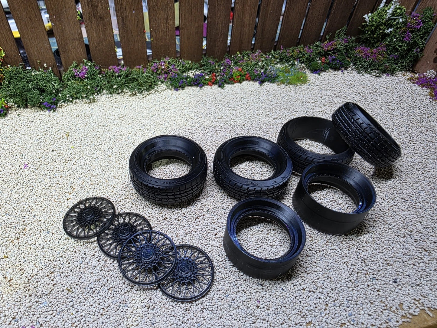 1/18 scale 18" BBS RS with PIRELLI Stretched Tyres