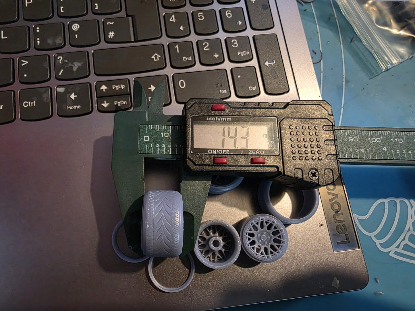 1/24 scale Rotiform LVS M staggered