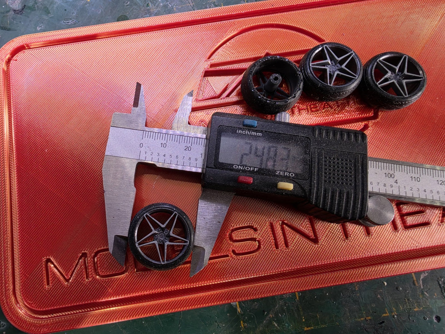 1/24 Scale Veemann VFS-46 Pre-painted 3d Print wheels RUBBER TYRE