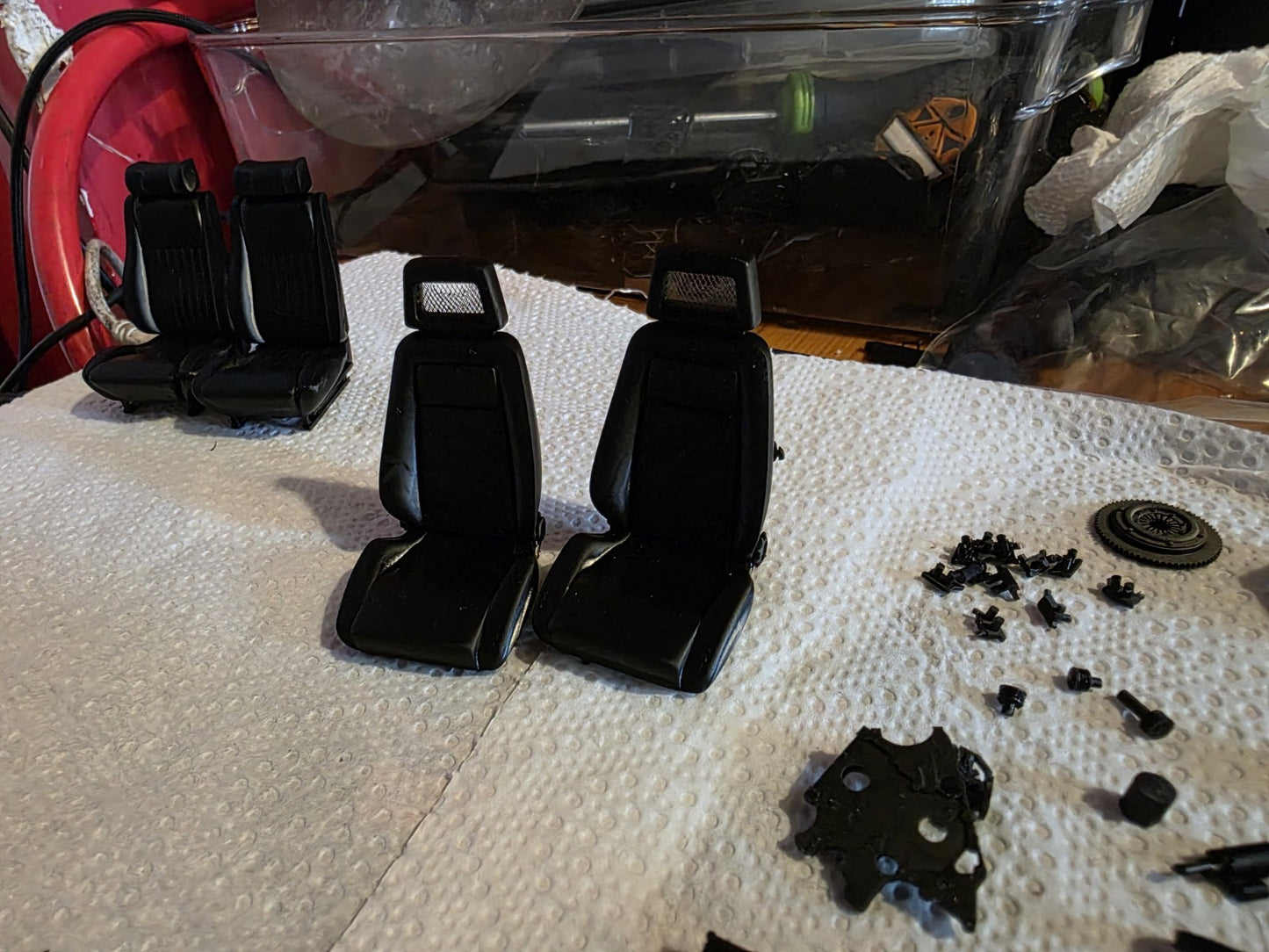 1/18 Ford Fishnet style seats PAIR