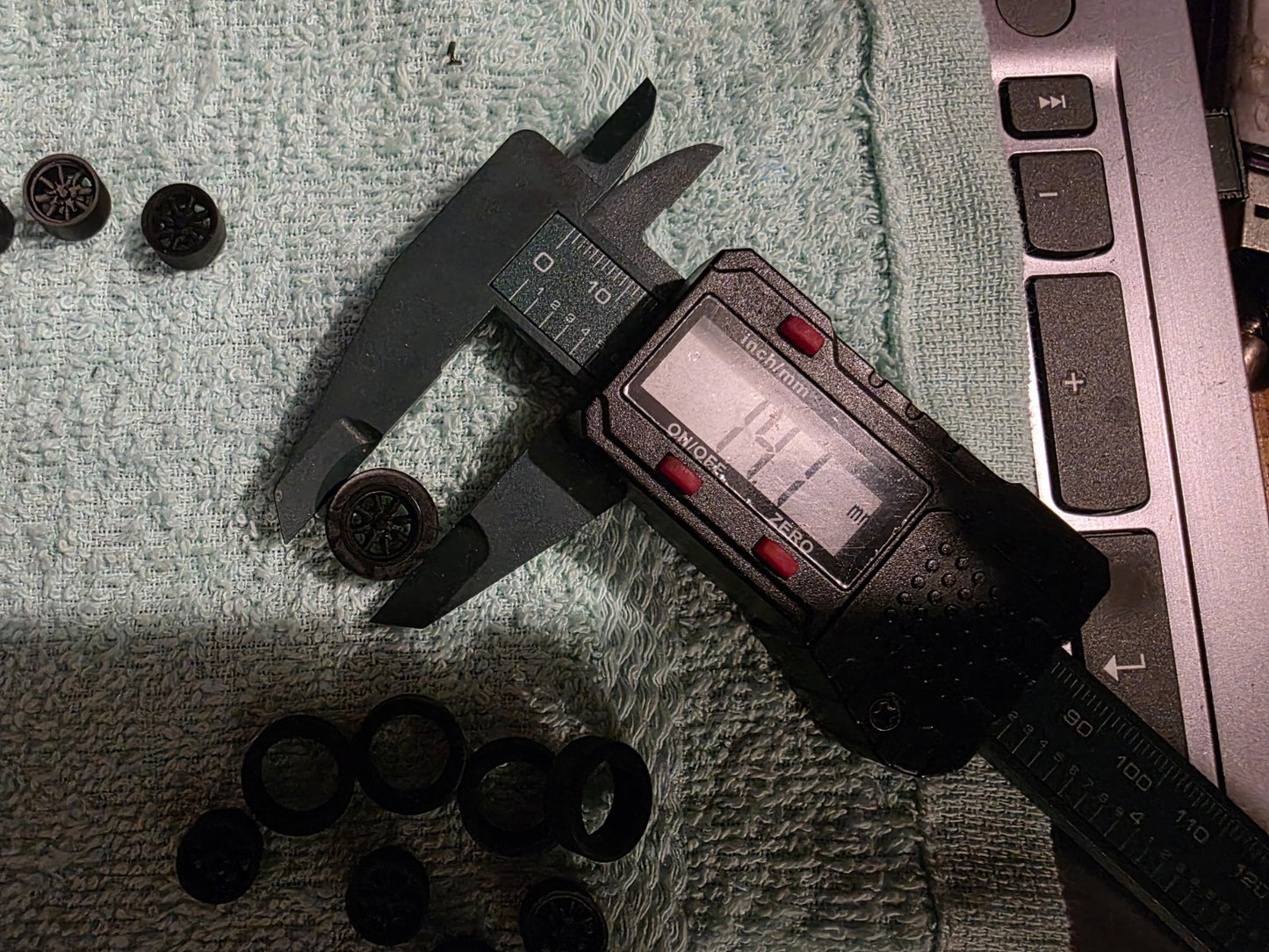 1/43 scale Superlite Minilite with Resin Tyres