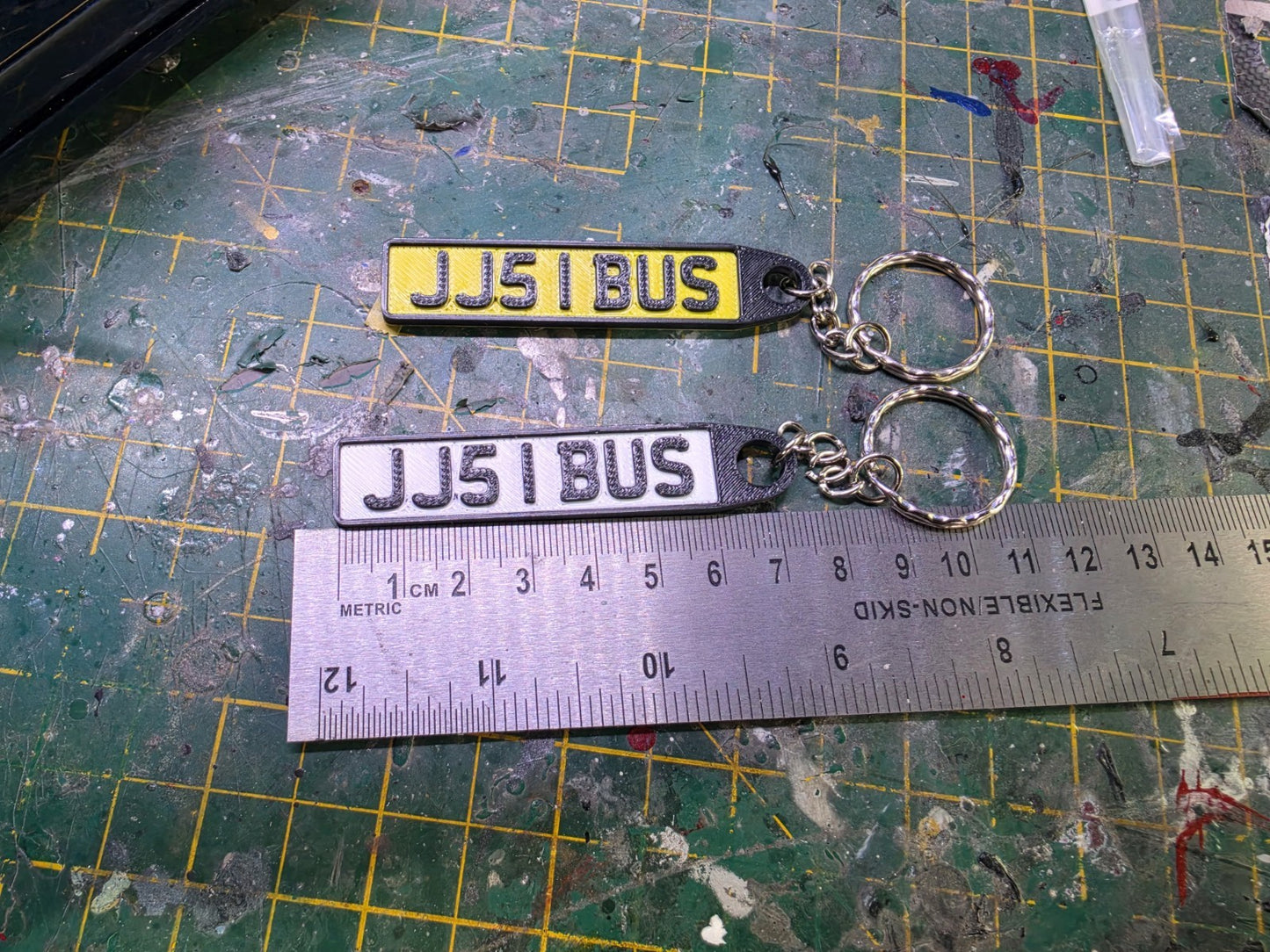 3D PRINTED Number Plates KEYRING Key Tag Key Chain CUSTOMISE Any Text