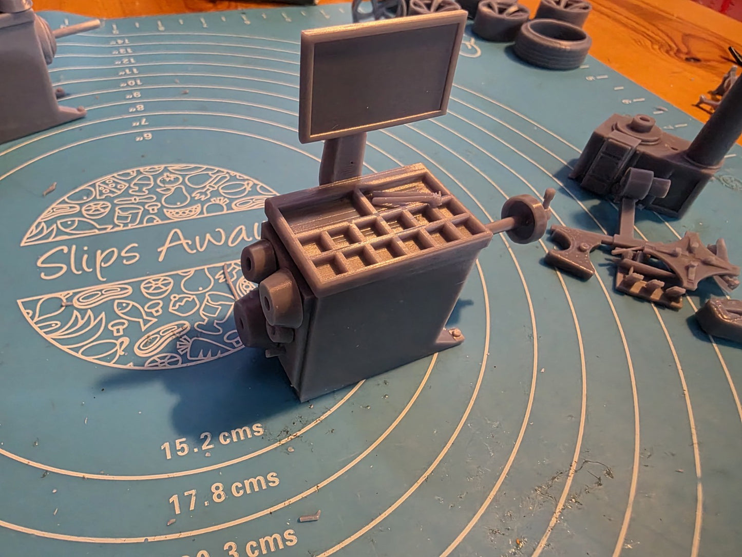 1/18 Wheel Balancer with accessories