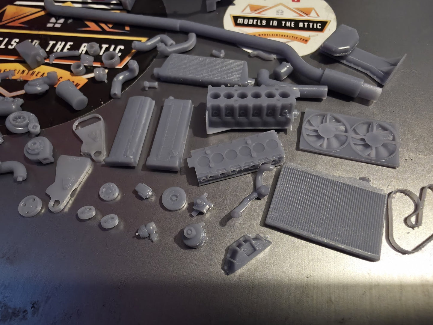 Fujimi Toyota Altezza Lexus IS200 Full Engine Bay Transkit With 2JZ Engine 1/24