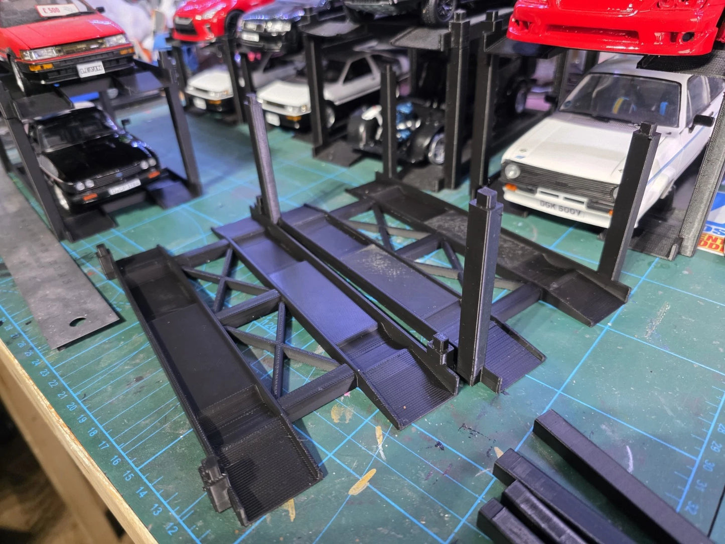 1/24 Scale Model Car Stacker