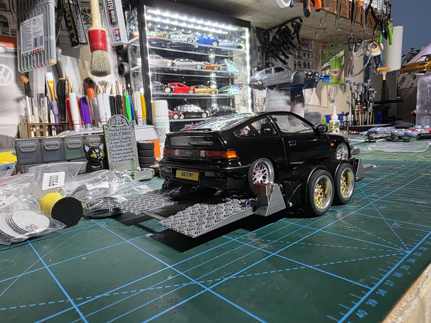 1/18 Functioning lowered trailer