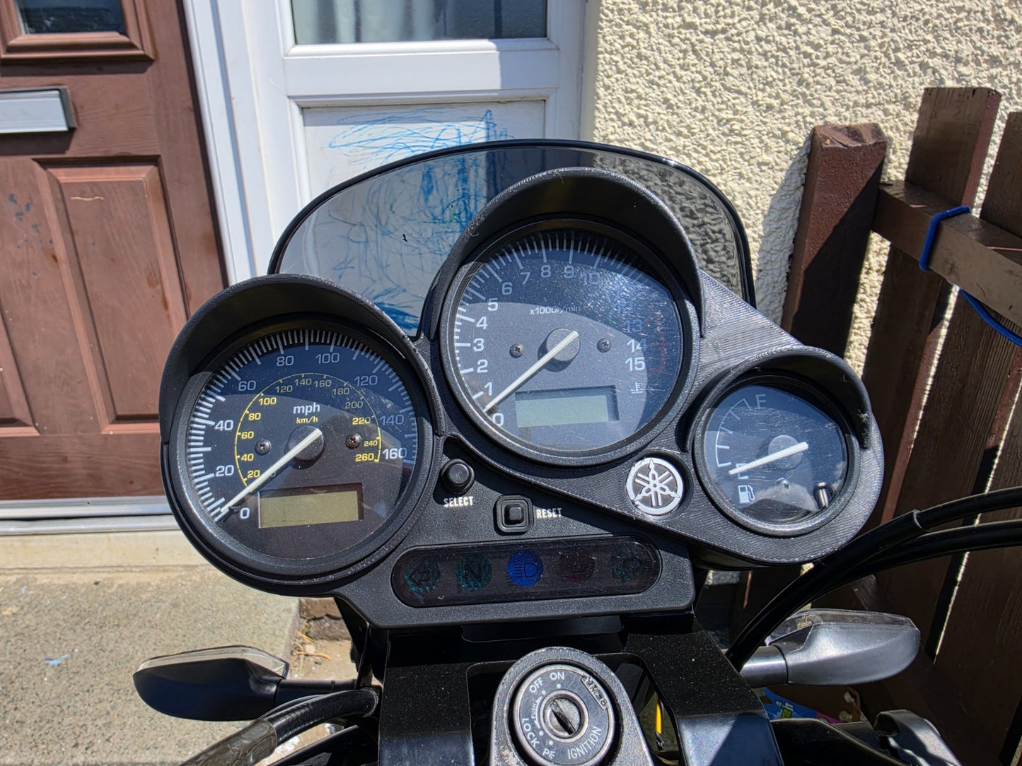 Yamaha Fazer FZS Full Dashboard Sunshade In Many Colours