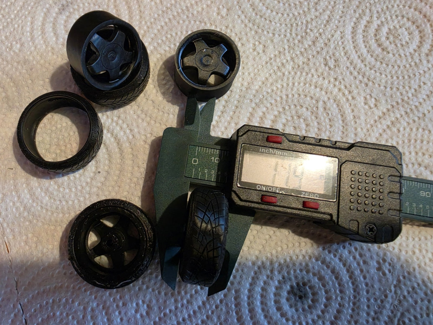 1/18 scale AEZ 5 Spoke Wheels with Toyo RESIN Tyres & MCG OTTO HUBS