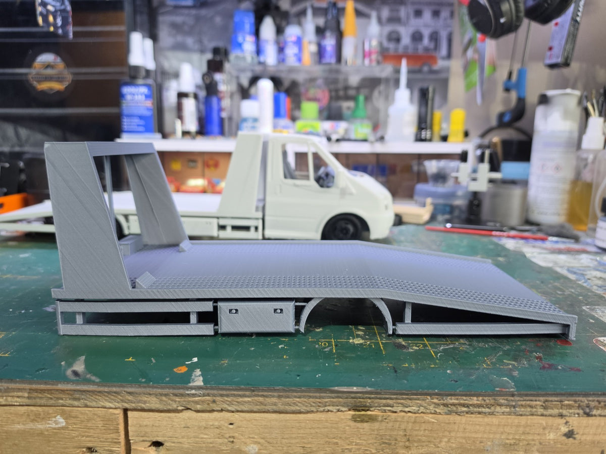 1/18 Scale Beavertail 3D PRINTED ford transit recovery bed ONLY Lorry Flat bed