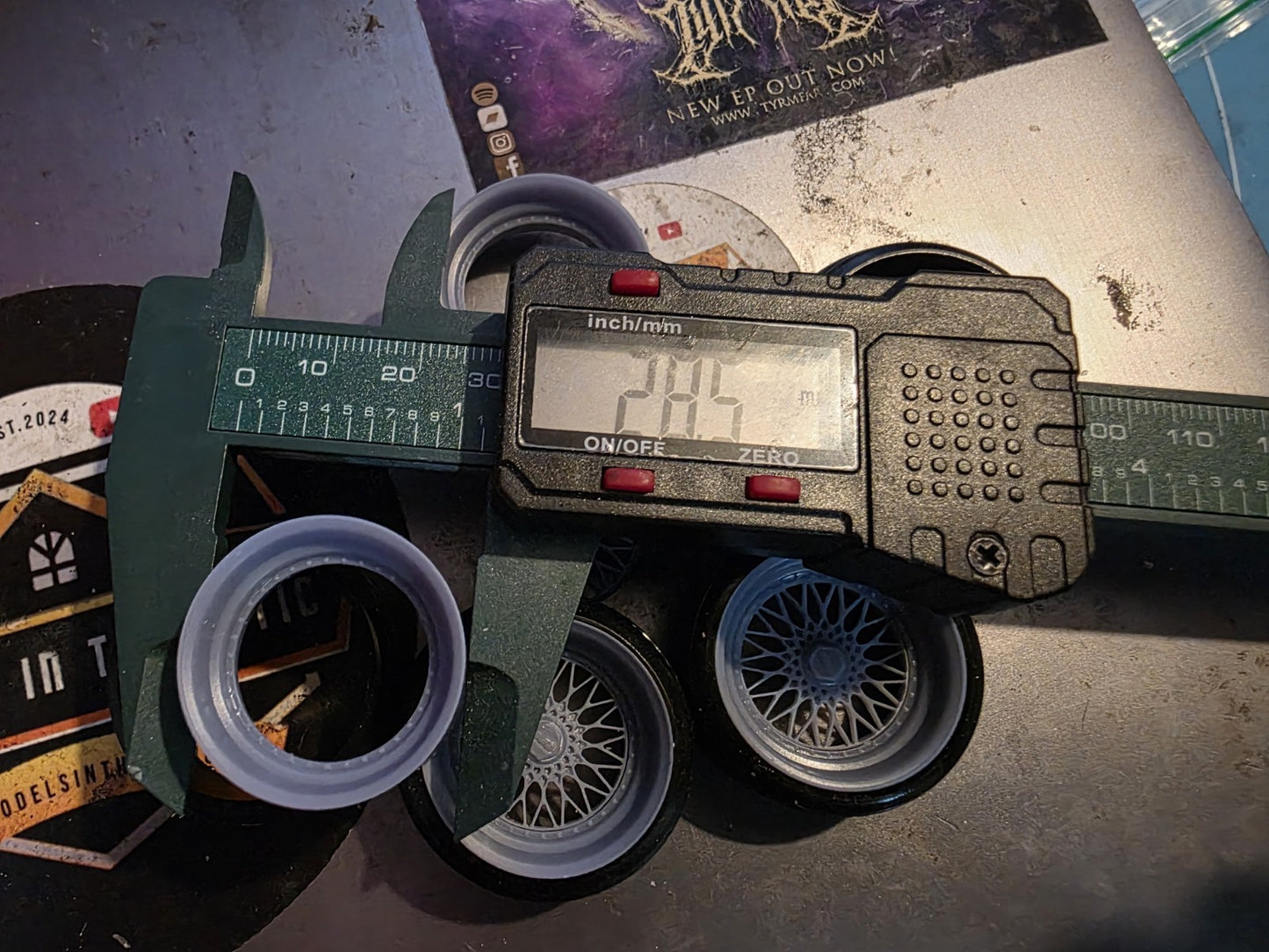 BBS RS staggered Stretched Rubber tyres