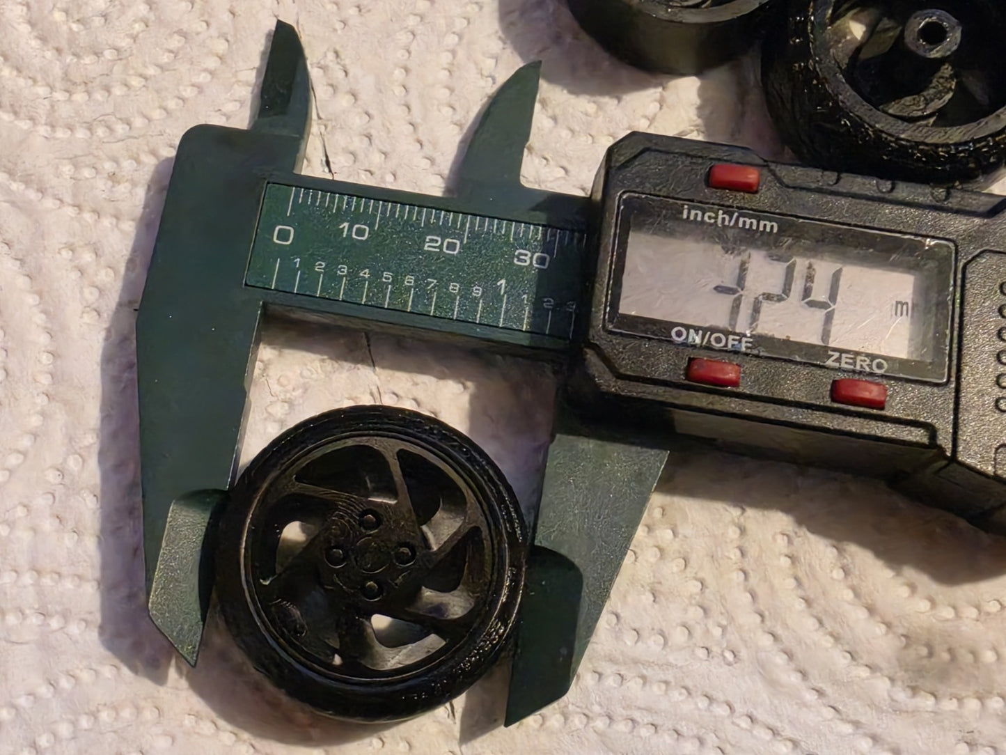 1/18 scale Ford Escort RS TURBO Wheels with Toyo RUBBER Tyres & MCG OTTO HUBS