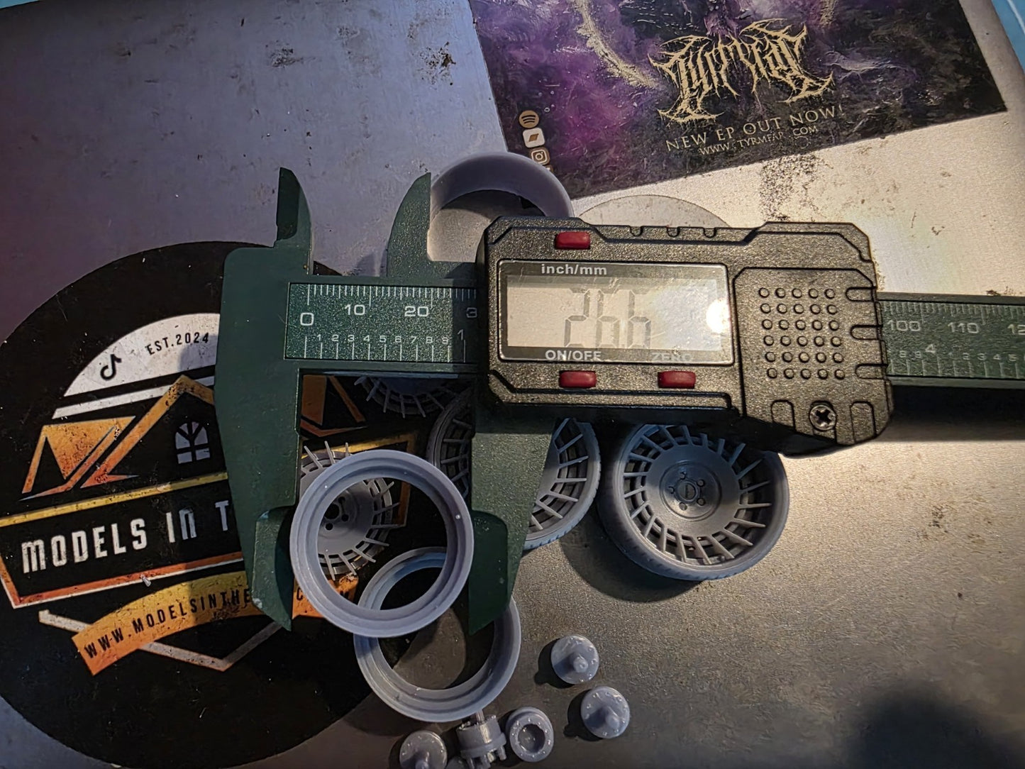 Rotiform CBU with Low profile Tyres