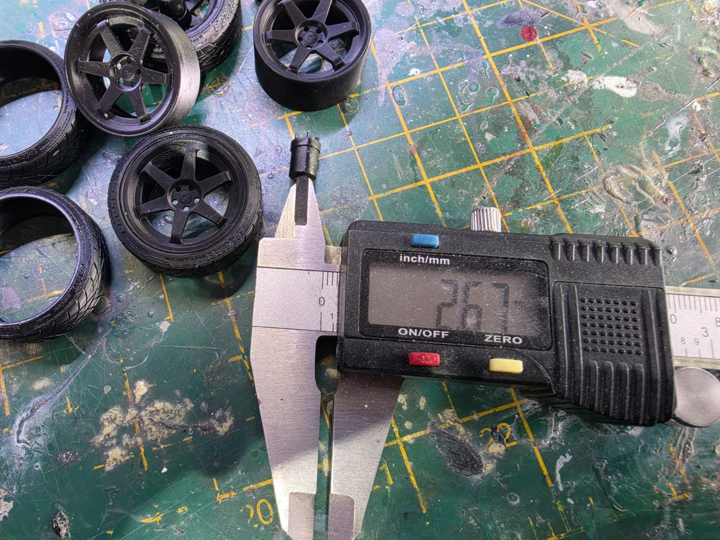 1/18 scale Japan Racing JR3 Wheels with Toyo RESIN Tyres & MCG OTTO HUBS