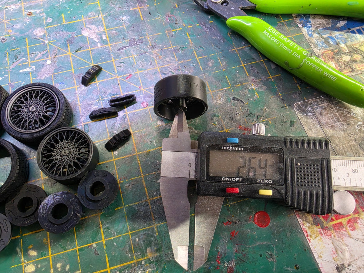 1/18 scale 18" FORD RS500 Wheels with Resin Tyres BRAKES