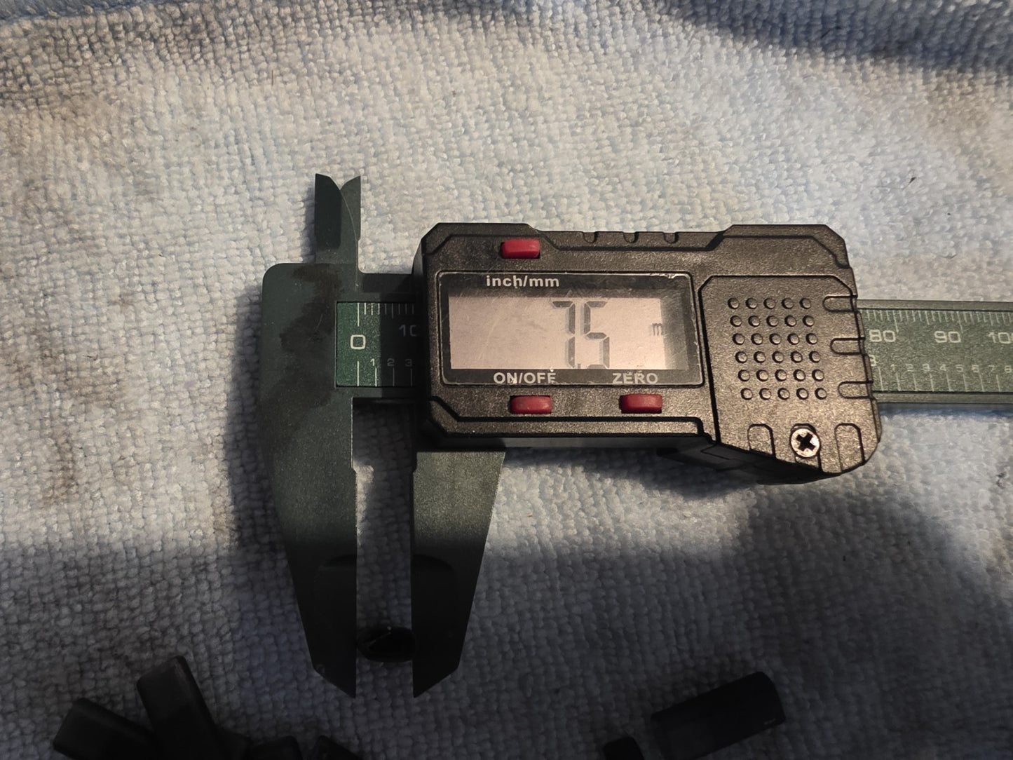 1/18 Scale OVAL STYLE exhaust Tips PACK OF 2