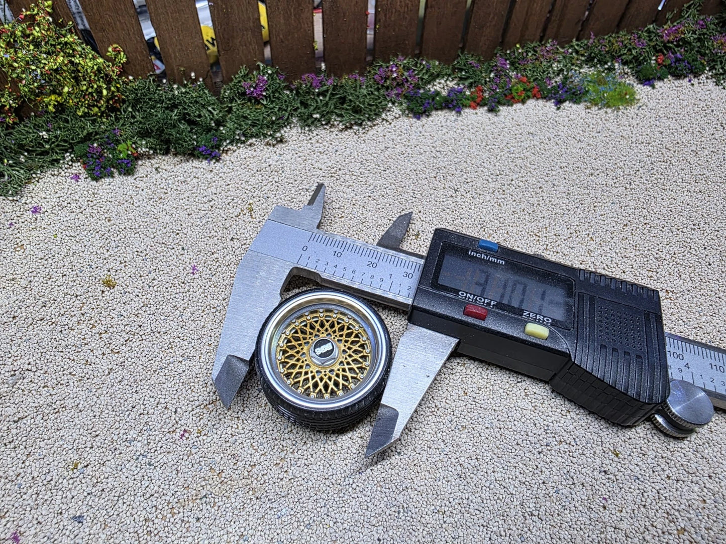 1/18 scale BBS E50 with RUBBER Tyres painted Set