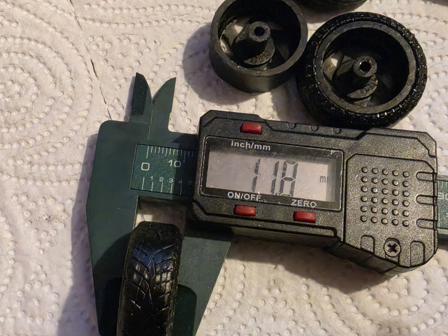 1/18 scale Ford Escort RS TURBO Wheels with Toyo RUBBER Tyres & MCG OTTO HUBS