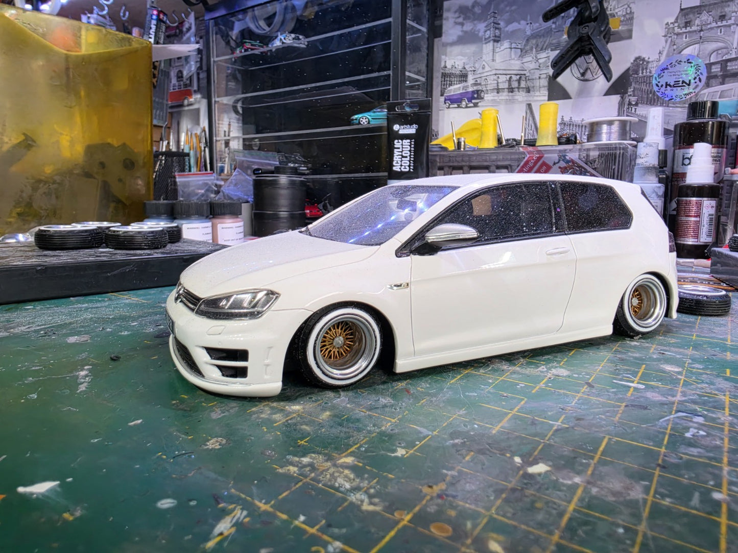 1/18 LOW RIDER RIMS with WHITEWALLS Pre-painted GOLD and CHROME