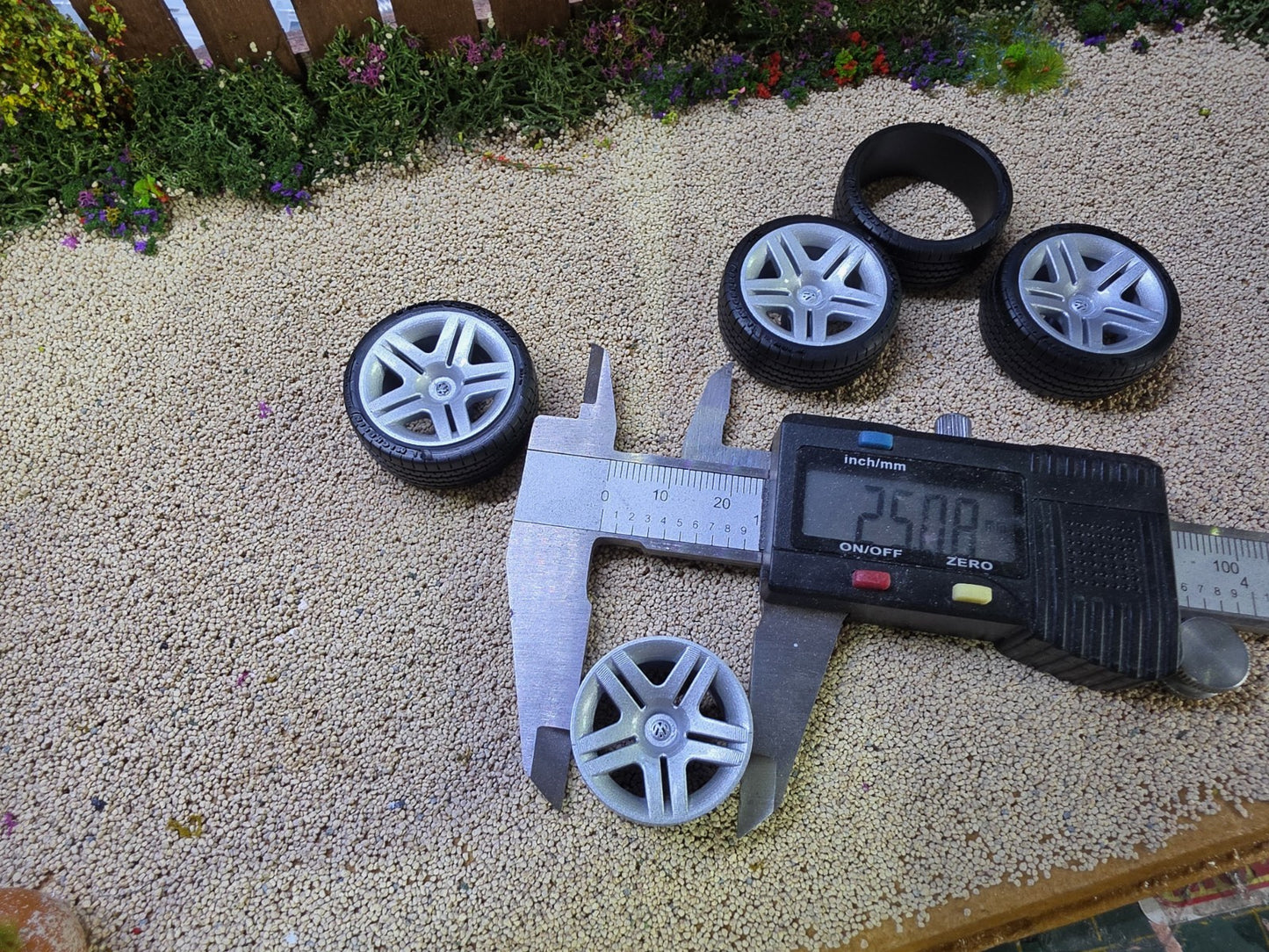 1/18 Scale VW LONGBEACH 3d Printed Wheels & Tyre ONLY Pre-painted