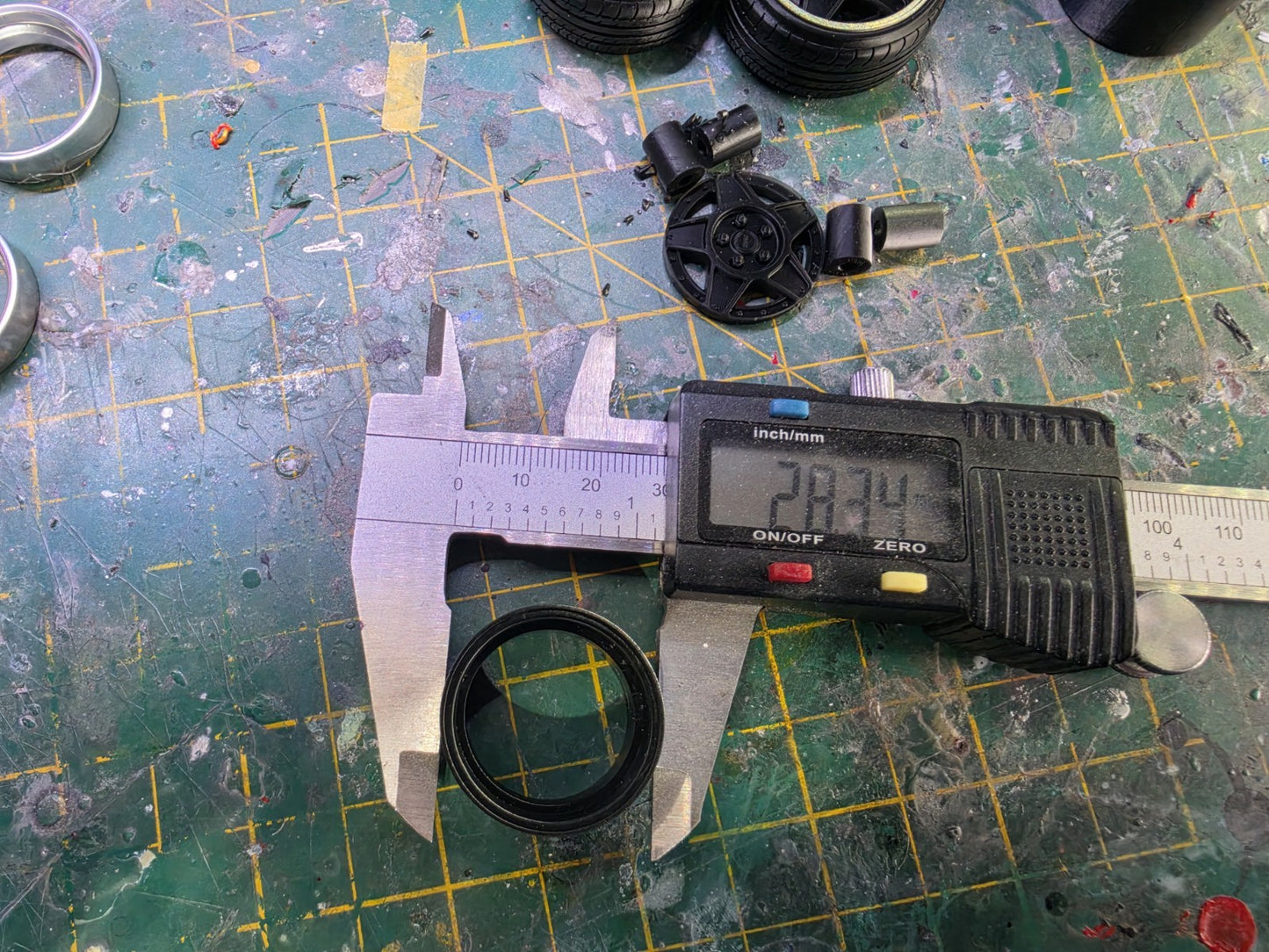 1/18 Scale SIMMONS B45 3d Printed Wheels & RESIN Tyres