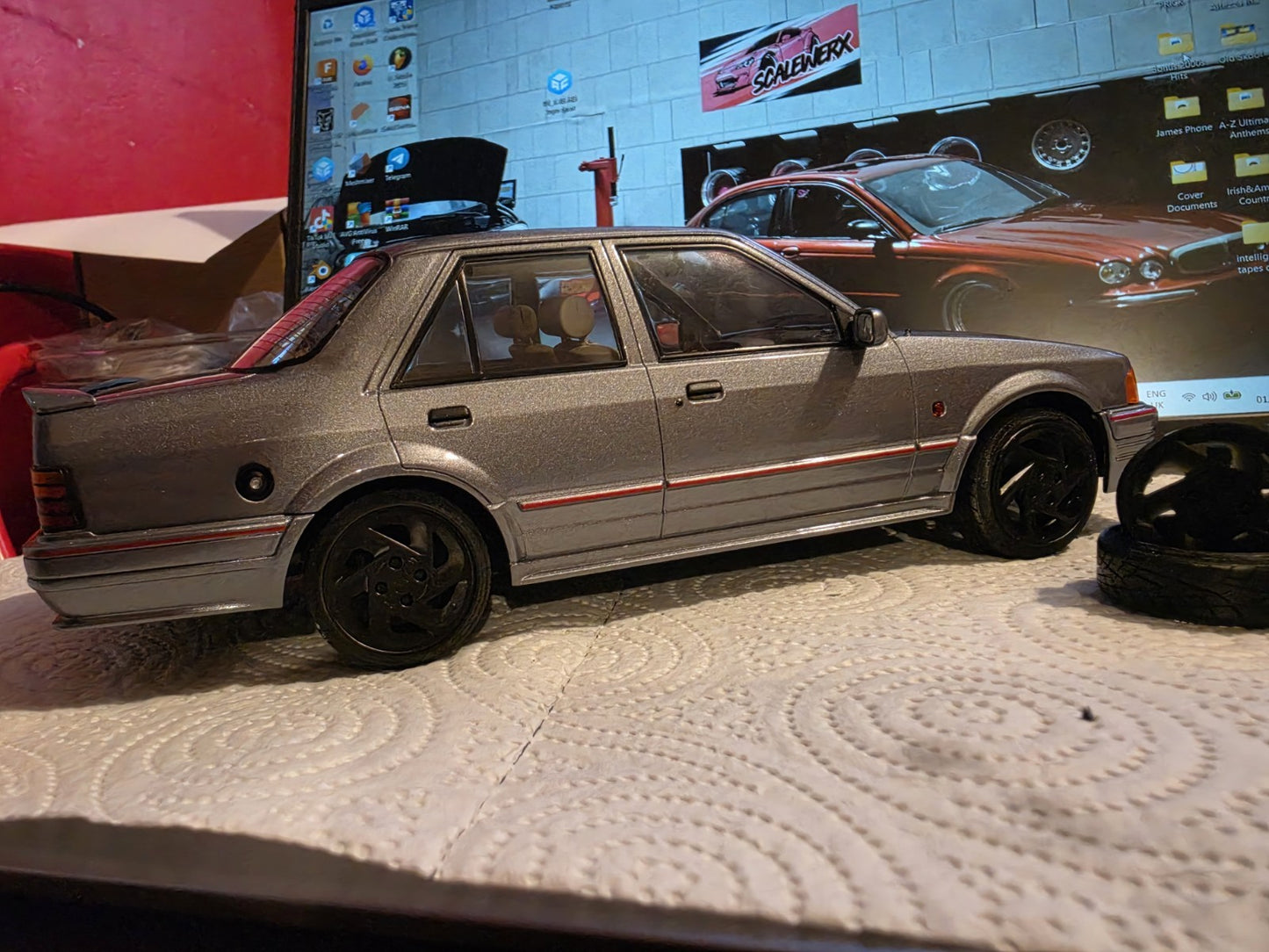 1/18 scale Ford Escort RS TURBO Wheels with Toyo RESIN Tyres & MCG OTTO HUBS