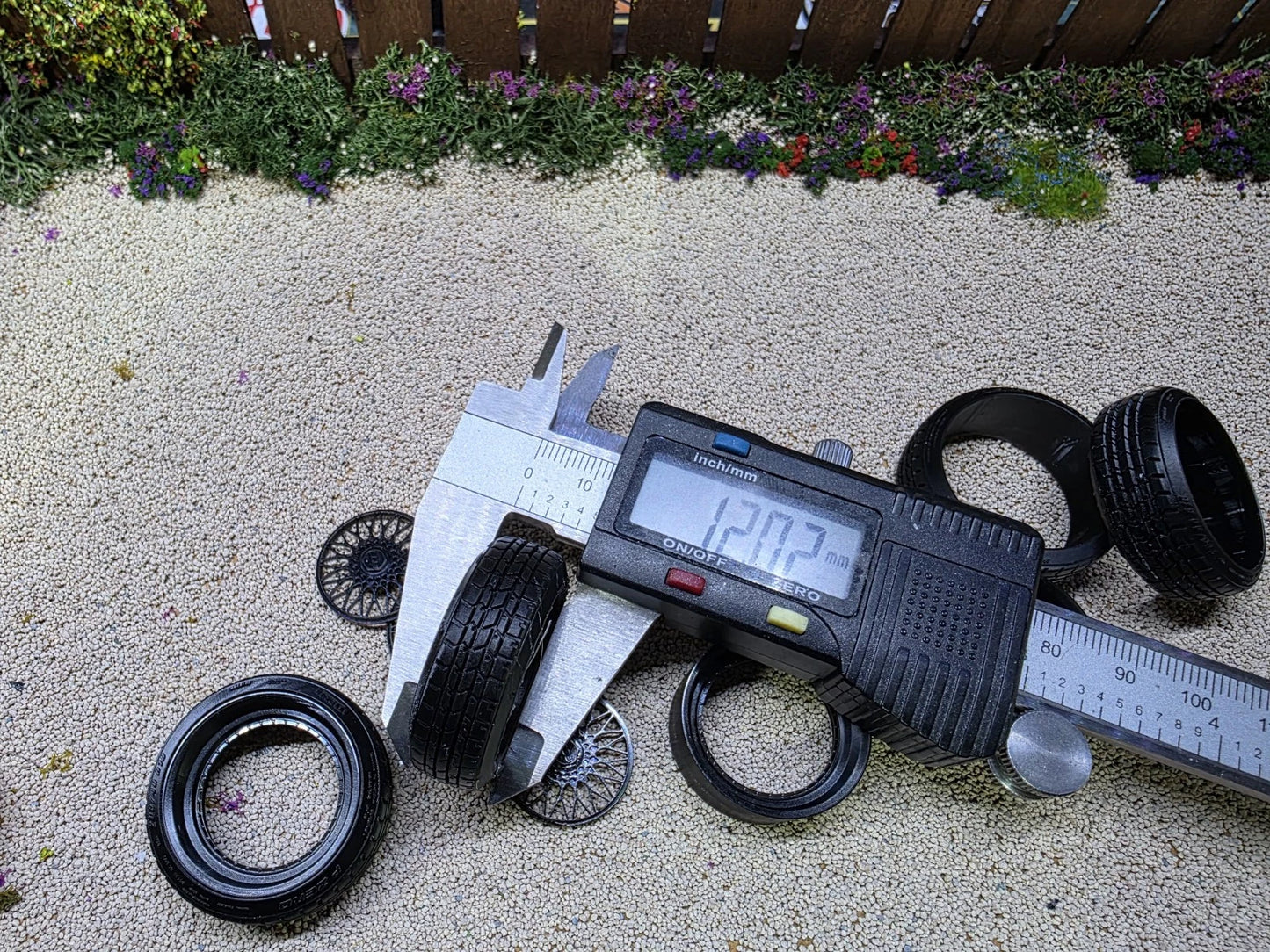 1/18 scale 18" BBS RS with PIRELLI Stretched Tyres