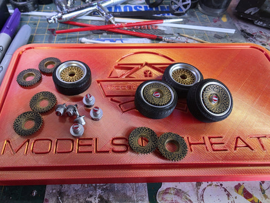BBS E50 painted Set 1/18 31mm Scale GOLD with CHROME Barrels