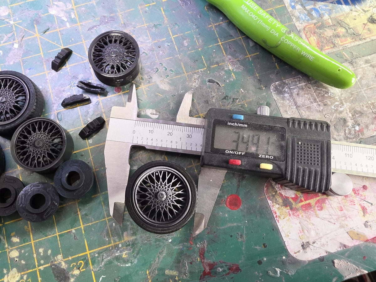 1/18 scale 18" FORD RS500 Wheels with Resin Tyres BRAKES