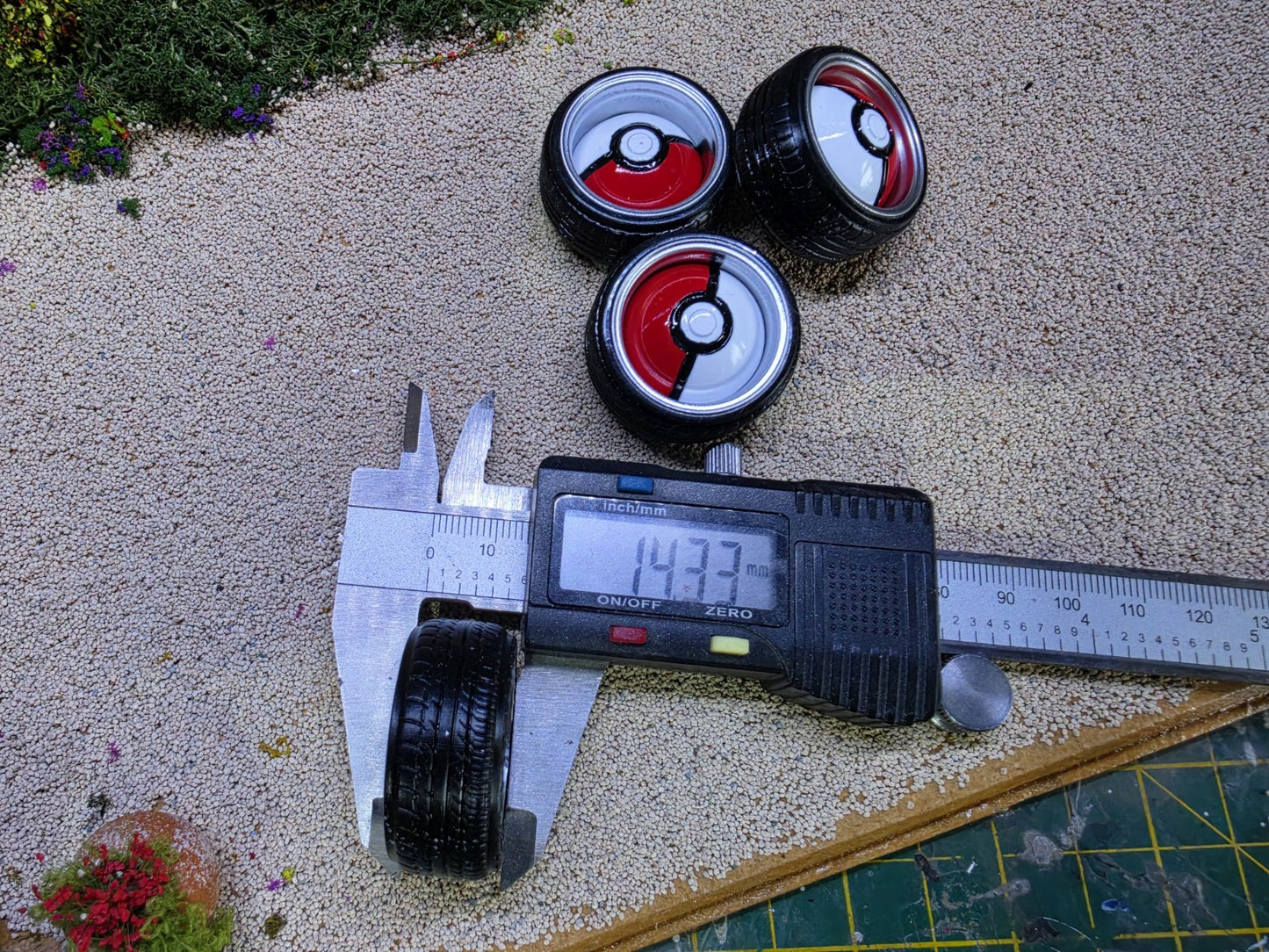 1/18 Scale Pokemon PokeBall 3d Printed Wheels & RUBBER Tyres Pre-painted