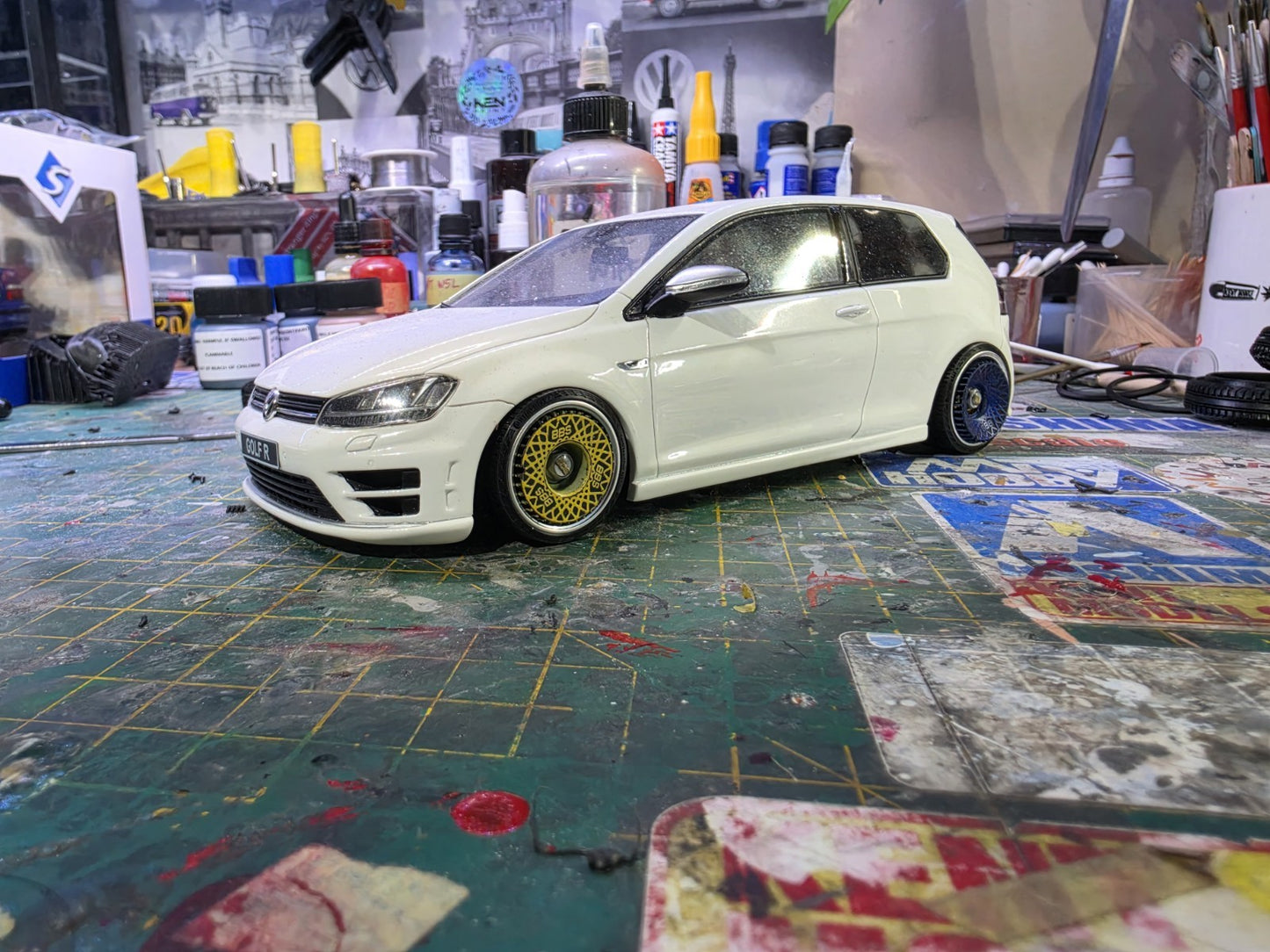 1/18 BBS E50 painted Set HARLEQUIN with CHROME Barrels