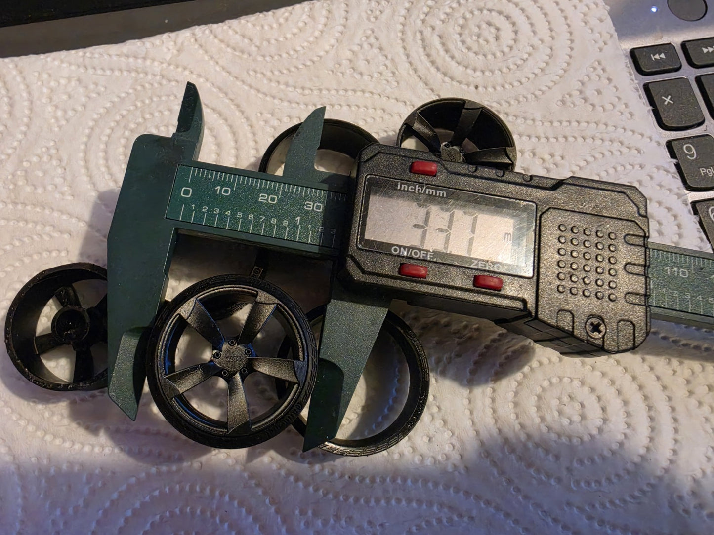1/18 Scale Audi TTRS 3d Printed Wheels & RESIN CONTINENTAL Tyres