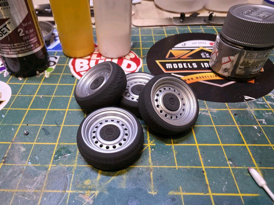 VW Banded Steels with Centre Caps