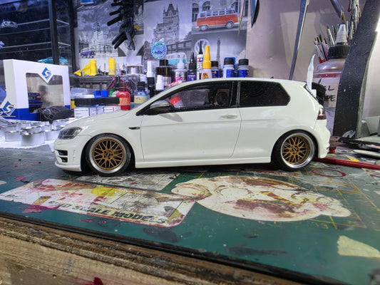 1/18 BBS LM Pre-painted Gold with Tyres RESIN DIECAST MODEL ***SALE ITEM***