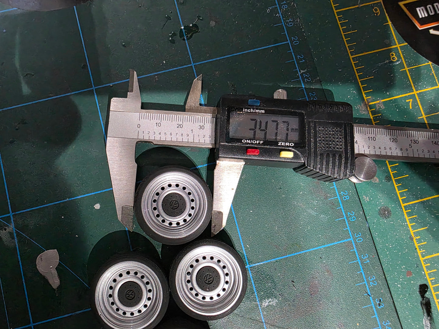 Banded Steels with VW Caps