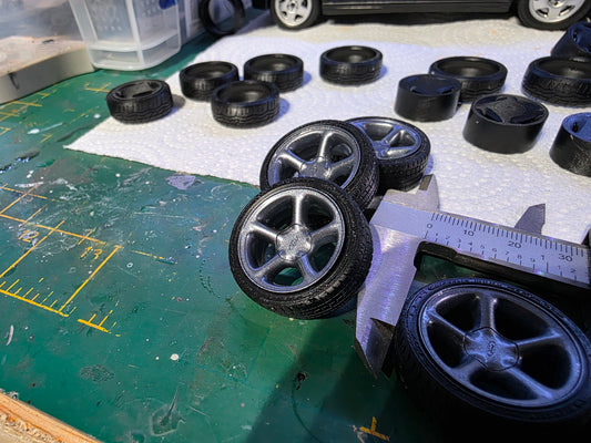 1/24 Cosworth Gunmetal