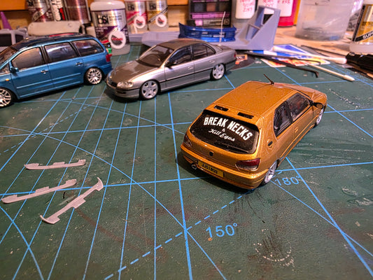 Peugeot 306 3 leg spoiler