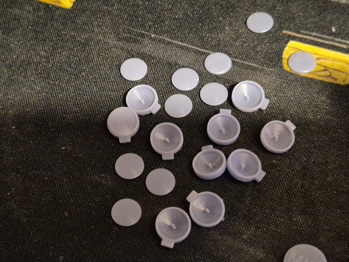 1.18 scale Spotlights (Pack of 4)
