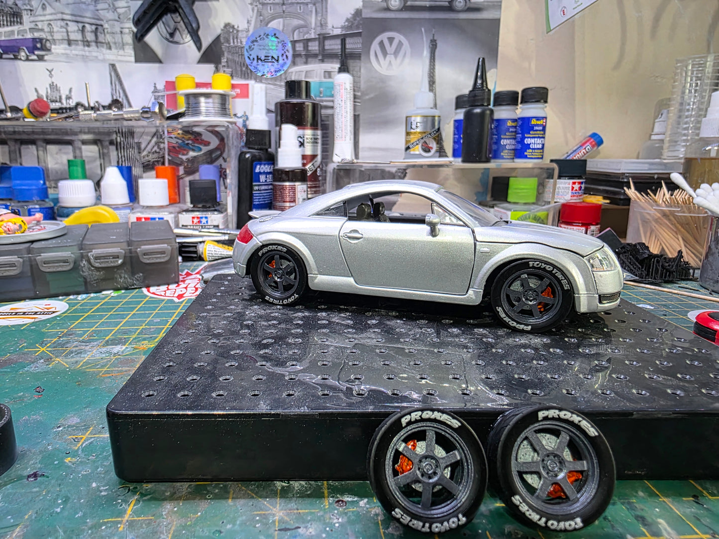 1/24 JR12 with Toyo Tyres