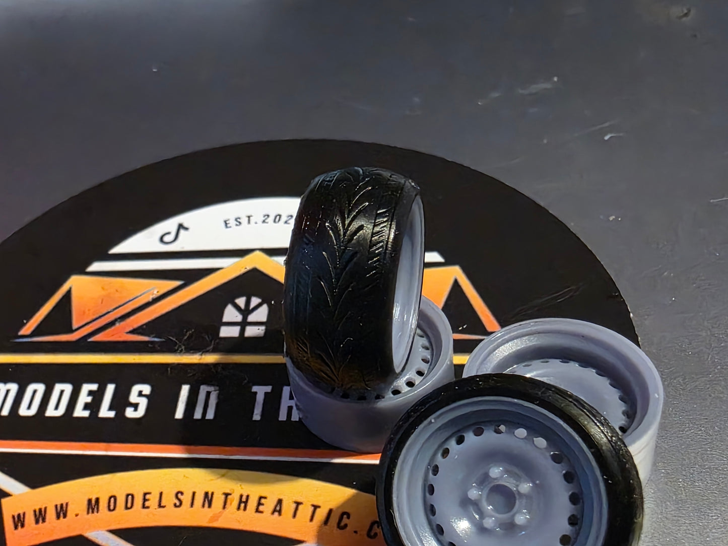 Banded Steels with Premium Rubber Tyres