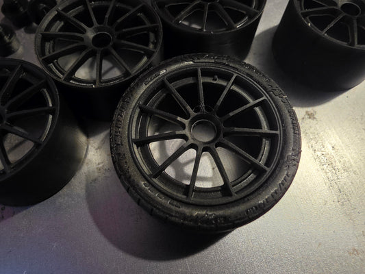 1/18 35mm Rotiform DTM with Michelin tyres