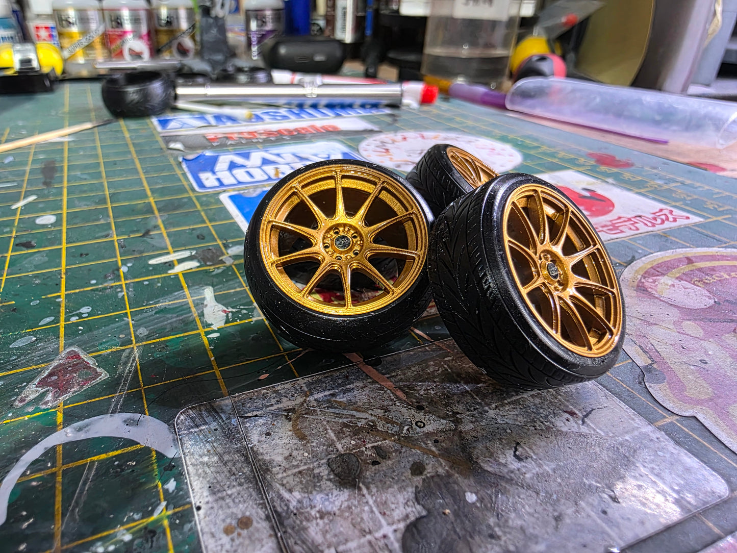 1/18 XXR 527 Rich Gold
