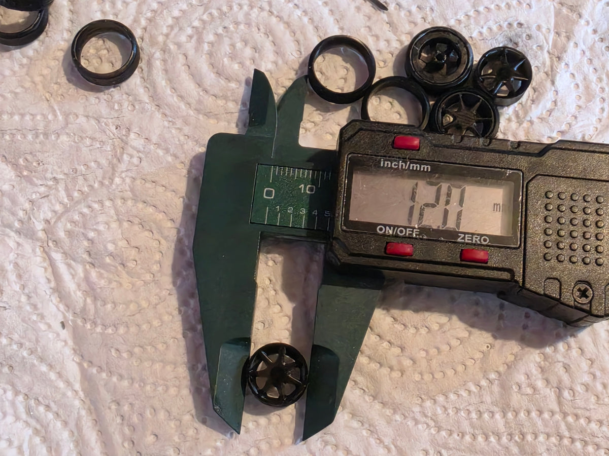 1/43 Ford RS7 Wheels and Resin Tyres