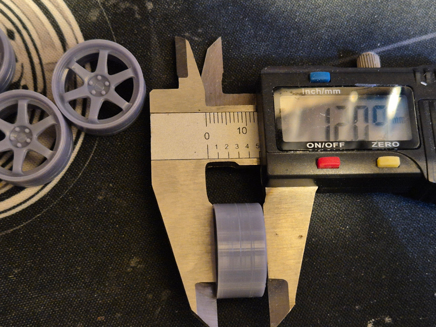 1.24 Volk TE37 with Tamiya fittings (No Tyres)