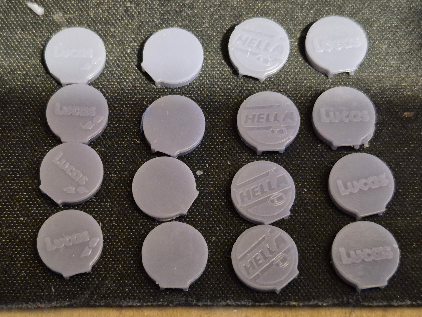 1.18 scale Spotlights (Pack of 4)