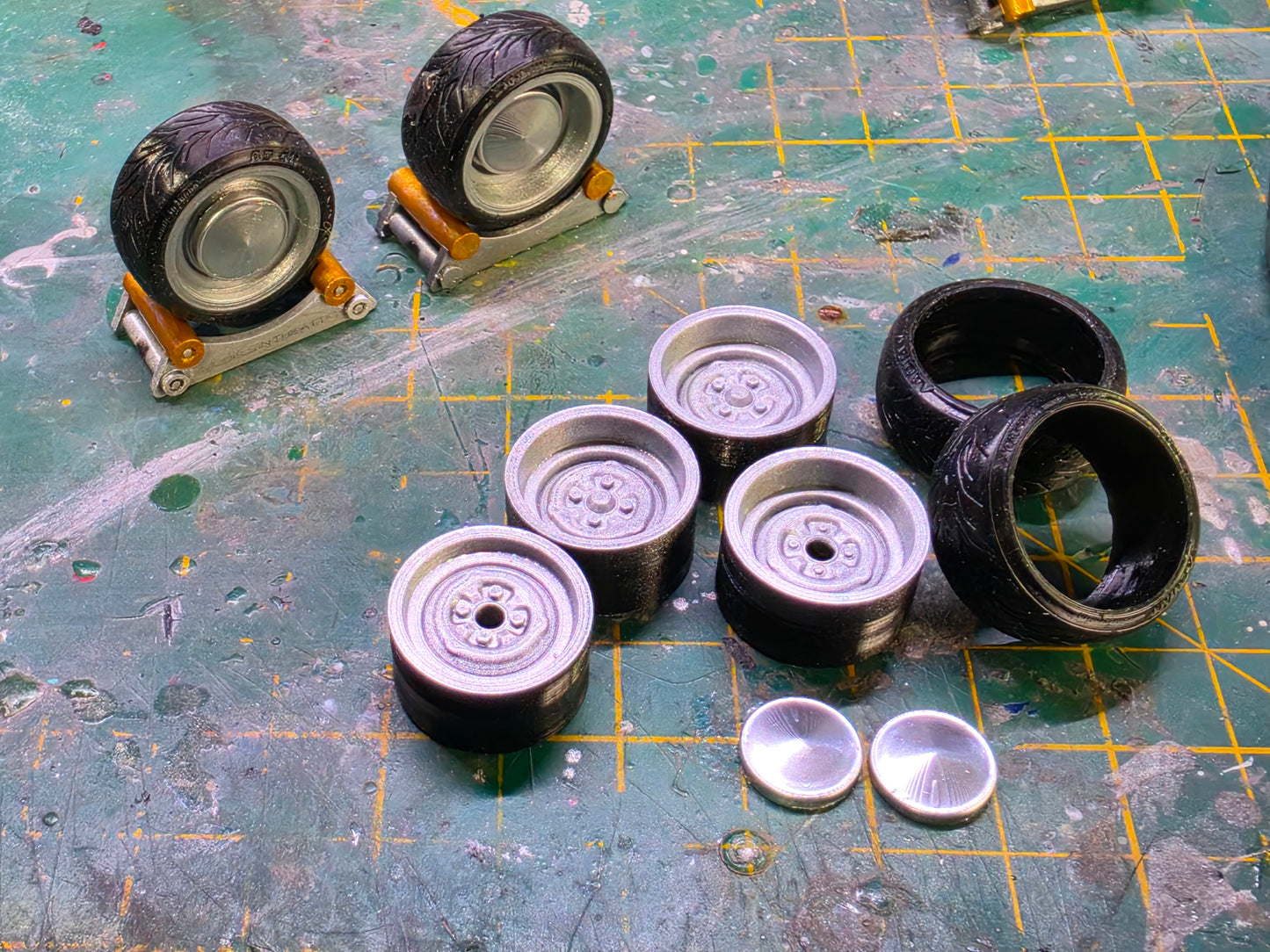 1/18 Lotus Cortina with Rubber Tyres Pre-painted