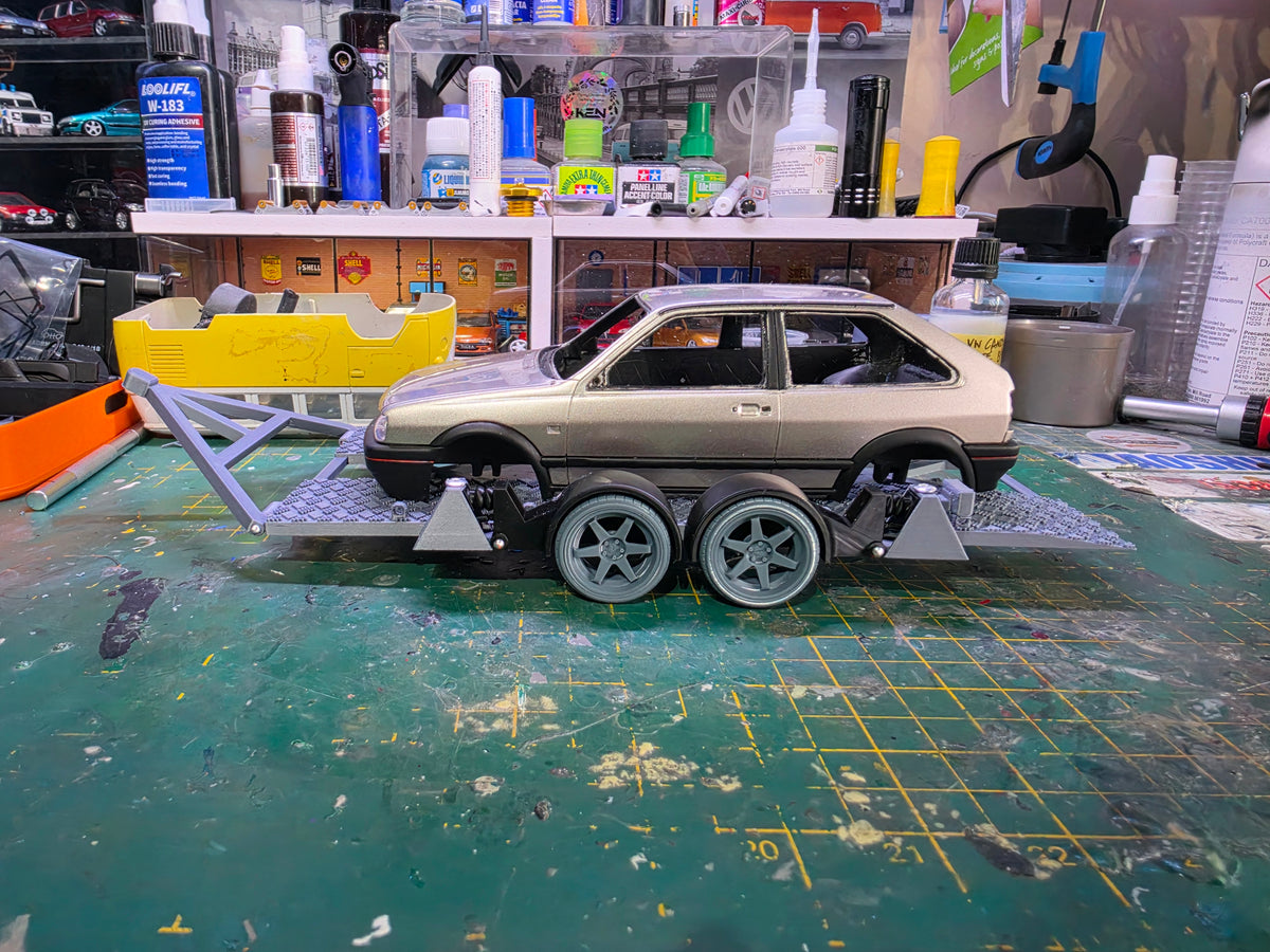 1/18 scale Functioning Lowered Transporter Trailer Kit
