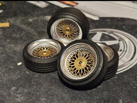 BBS RS Staggered Michelin-Reifen im Maßstab 1/18