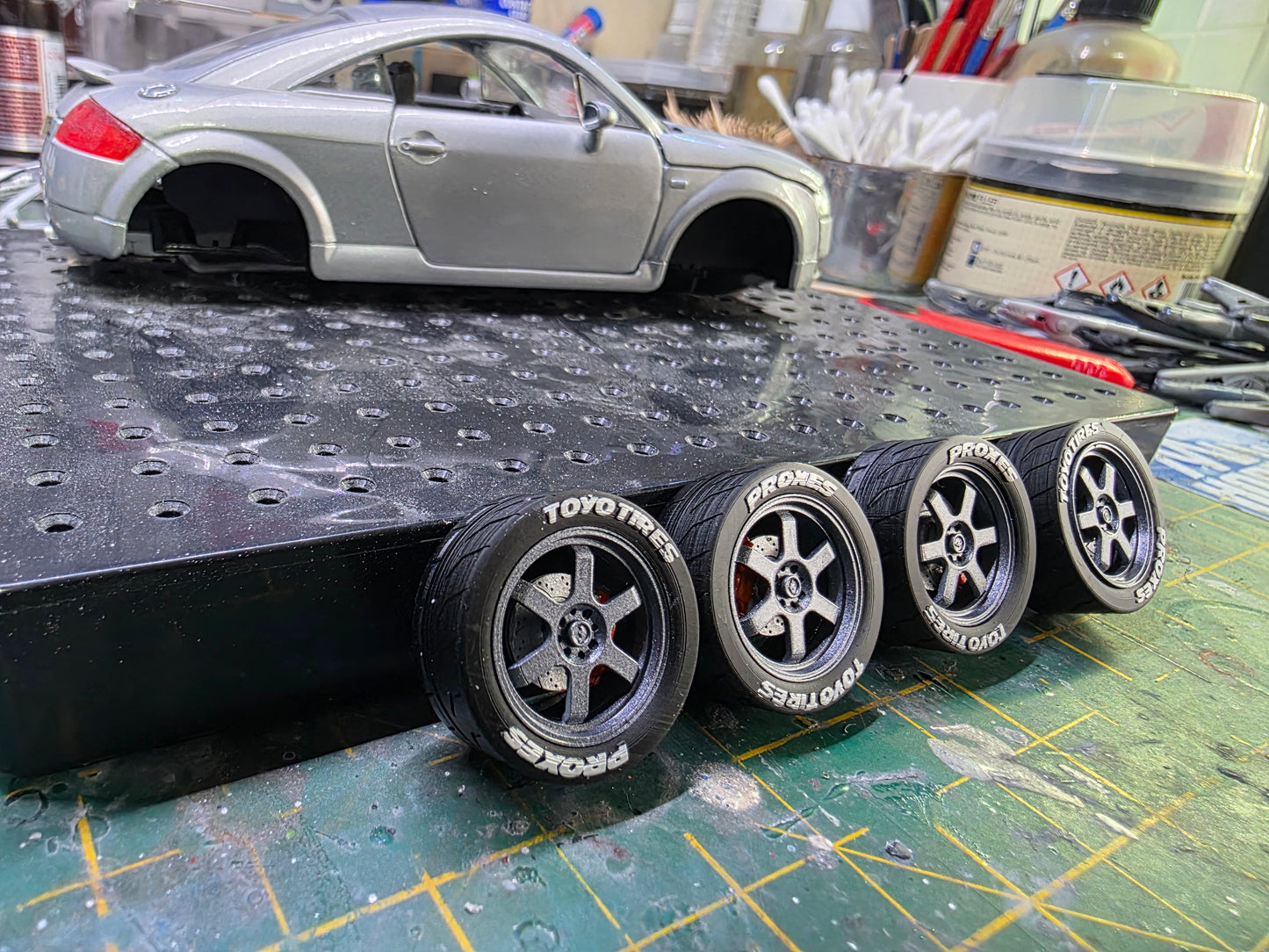 1/24 JR12 with Toyo Tyres